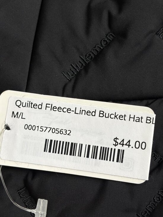 NWT Lululemon Quilted Fleece-Lined Bucket Hat (Black) - Medium / Large main image 9